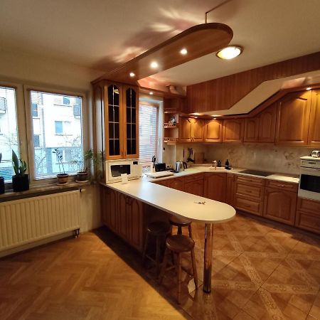 Classic Apartament Metro Kabaty Warsaw Ngoại thất bức ảnh
