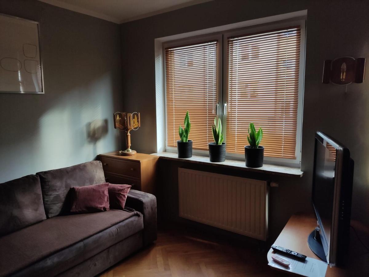 Classic Apartament Metro Kabaty Warsaw Ngoại thất bức ảnh