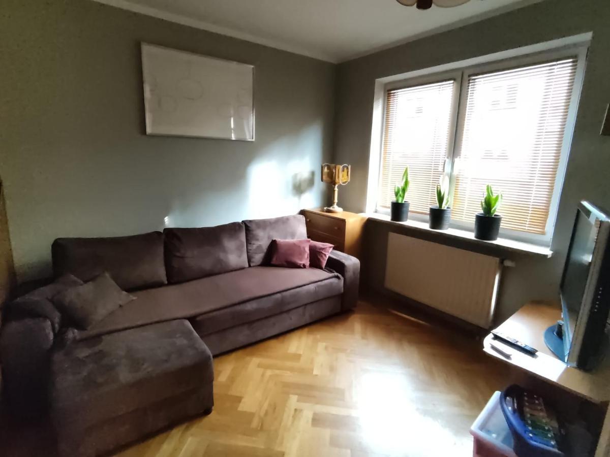 Classic Apartament Metro Kabaty Warsaw Ngoại thất bức ảnh