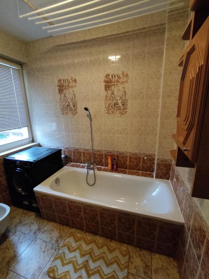 Classic Apartament Metro Kabaty Warsaw Ngoại thất bức ảnh